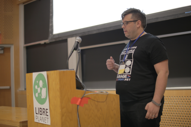 Image for Privacy_MS.png - LibrePlanet 2016 Sessions