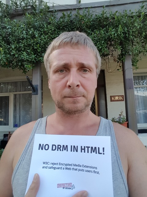 Image for Sydney, Australia selfie against DRM in Web standards