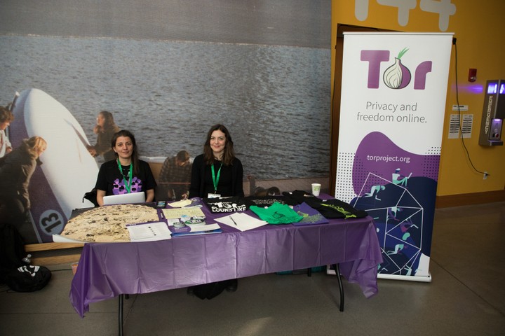 Image for Tor exhibitor table at LibrePlanet 2019